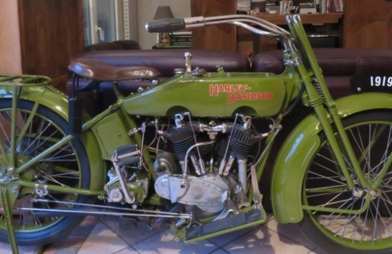 Harley davidson donkergroen 1
