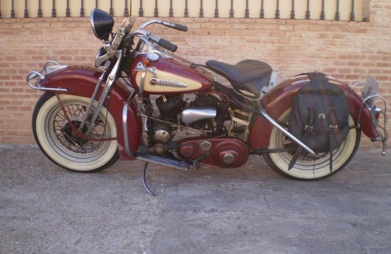Harley davidson donkerrood zand 2